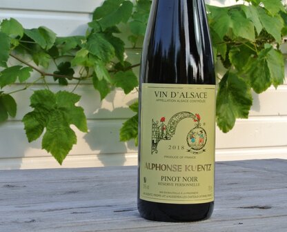 Afbeelding fles Pinot Noir Alphonse Kuentz Elzas wijn