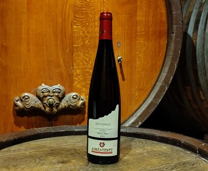 Afbeelding fles Pinot Noir Resonance Aime Stentz